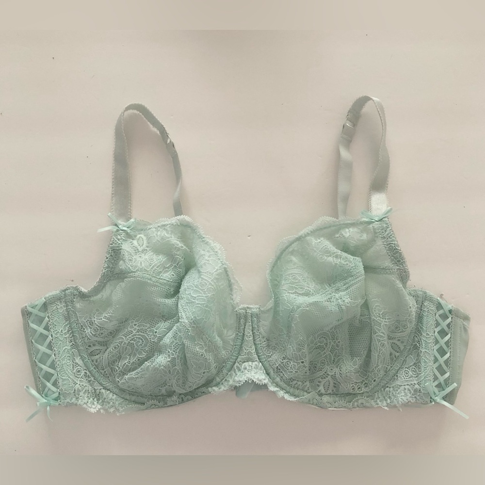 Adore Me Lace Up Bra 40D
